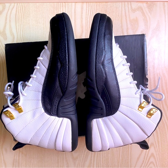 Jordan Other - Jordan 12 Taxi size 7